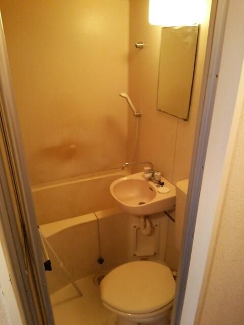 ワコーレ東村山の浴室