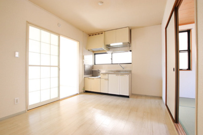 窓があるＤＫ6帖