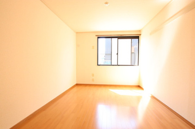 クローゼットがある洋室6帖