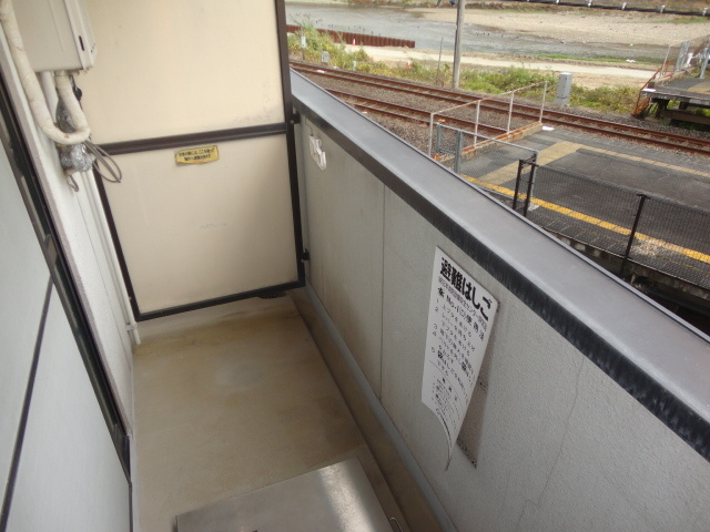 タクティ三郷町のバルコニー