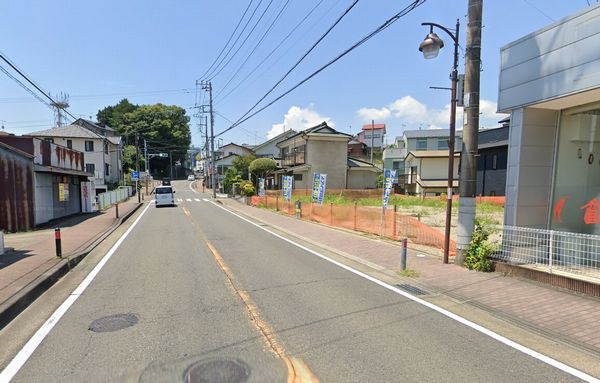 秦野市入船町　売地　№3の前面道路含む現地写真|前面道路含む現地写真です