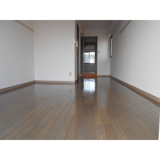 HABITATION Le・Domeの居間・リビング|洋室10帖