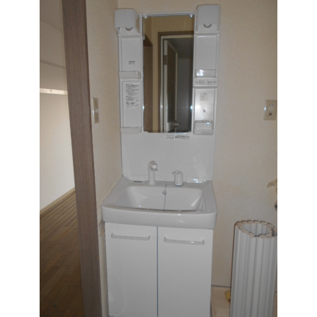 HABITATION Le・Domeの洗面所|シャンプードレッサー