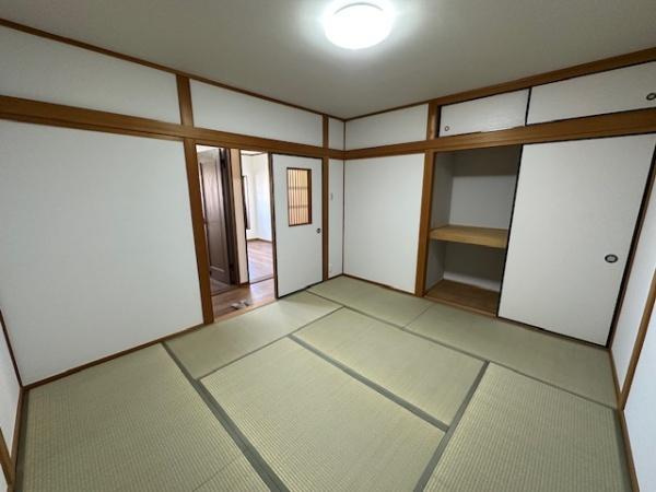 【寝室】