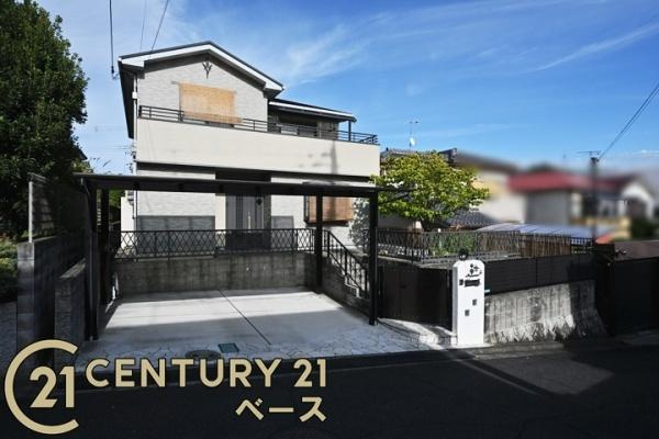 生駒郡三郷町立野南３丁目　一戸建の駐車場|■現地撮影写真■広々とした駐車スペース並列２台分完備！