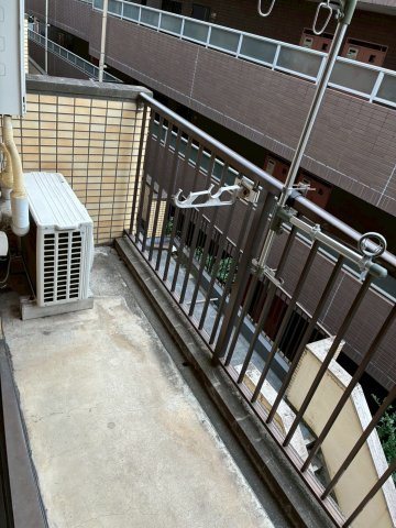 サントル動坂のバルコニー