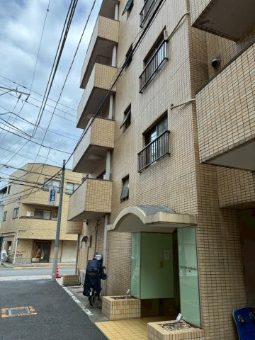 サントル動坂の外観