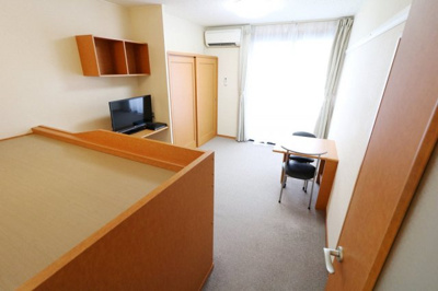 【居間・リビング】 | レオパレスＥＳＰＯＩＲ | 家具家電付により急な転勤や新生活を今すぐスタートできます！