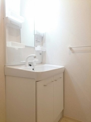 【洗面所】 | イリーデ綾西