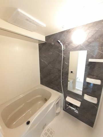 ヴィラ・フォレスタⅡの浴室