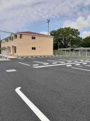 レリアン　Ⅰの駐車場