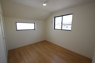 【洋室】 | 【仲介手数料無料！！】稲城市東長沼　新築戸建て（全1棟）6499万円