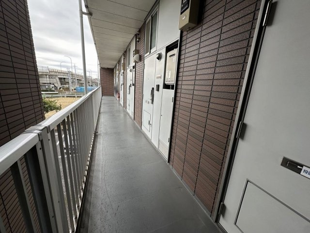 レオパレスグランパルク小柳のその他