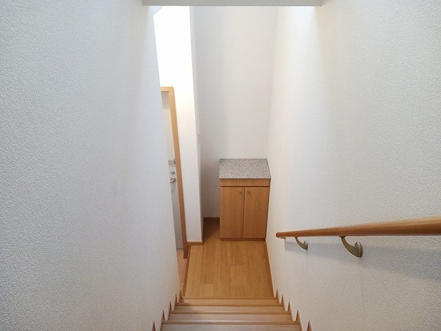 ウエスト・モンターニュＡの玄関|シンプルで使いやすい玄関です