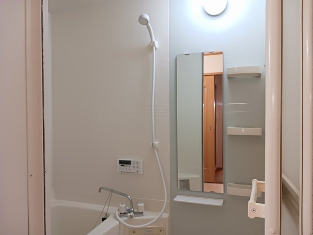 ウエスト・モンターニュＡの浴室|日々の暮らしに欠かせないお風呂です