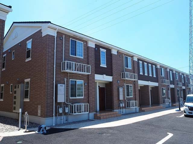 メゾン・ド・リシェスＣの外観|落ち着いた雰囲気の外観です