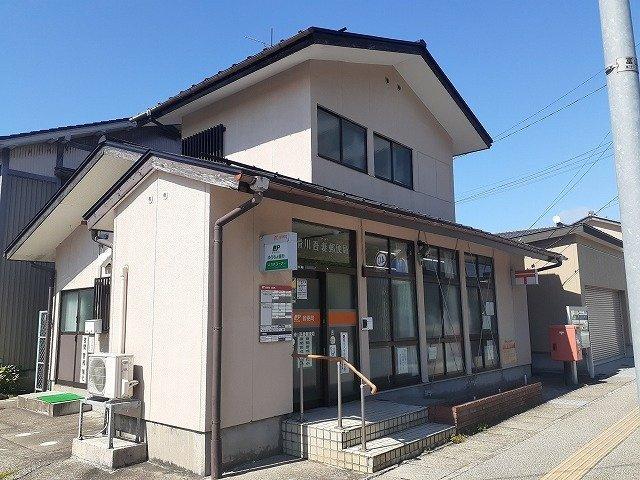 シーサイド・ヴィラⅢの周辺|滑川吾妻郵便局まで900m