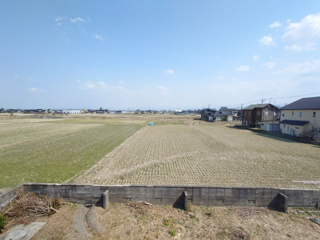 婦中町高日附貸家の展望