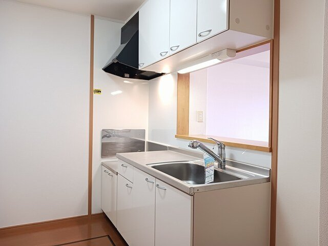 グレイナＥのキッチン|コンパクトなキッチンで掃除もラクラク