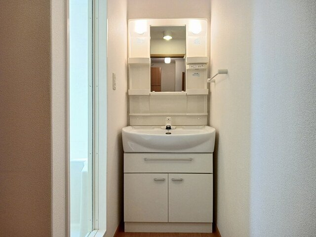 グレイナＥの洗面所|コンパクトで使いやすい洗面所