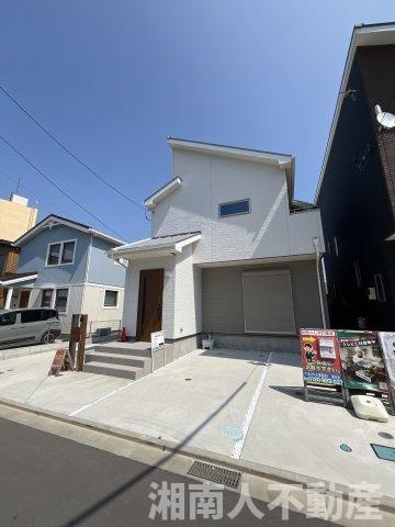 平塚市平塚３丁目　未入居住宅　の駐車場|駐車場があるので、車を買う予定の方も安心です