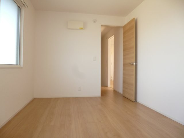 ＰＲＵＮＥの寝室|洋室