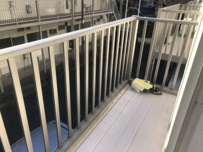 【バルコニー】 | カナディアンハイツ・小山Ｂ | 暖かな日差しのふりそそぐバルコニー