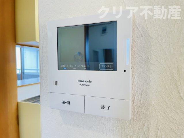 【セキュリティ】 | 前橋市六供町　中古住宅　勾配天井の明るいリビング