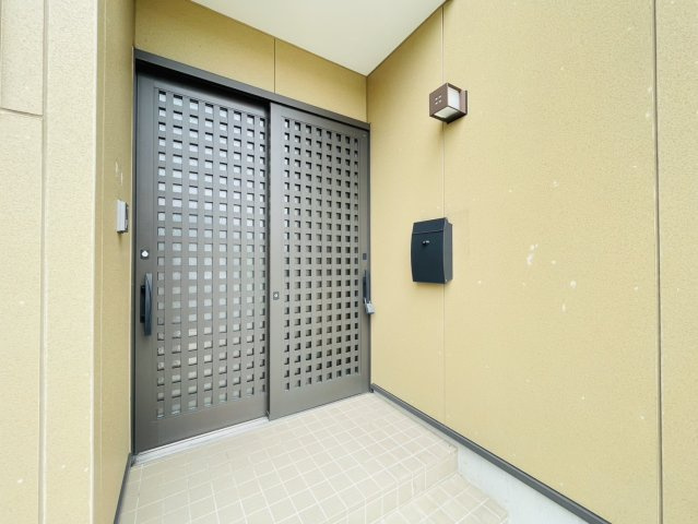 【エントランス】 | 前橋市六供町１丁目　中古住宅