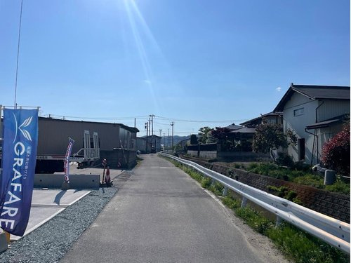 河北町谷地【建売住宅】2号棟の前面道路含む現地写真|前面道路になります。