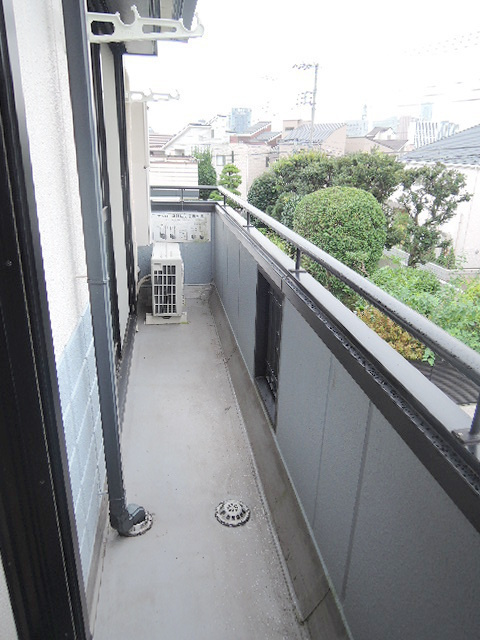 ヒルクレストのバルコニー|バルコニー