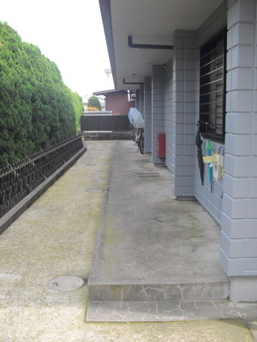 ヒルクレストのロビー|１Ｆ共用廊下