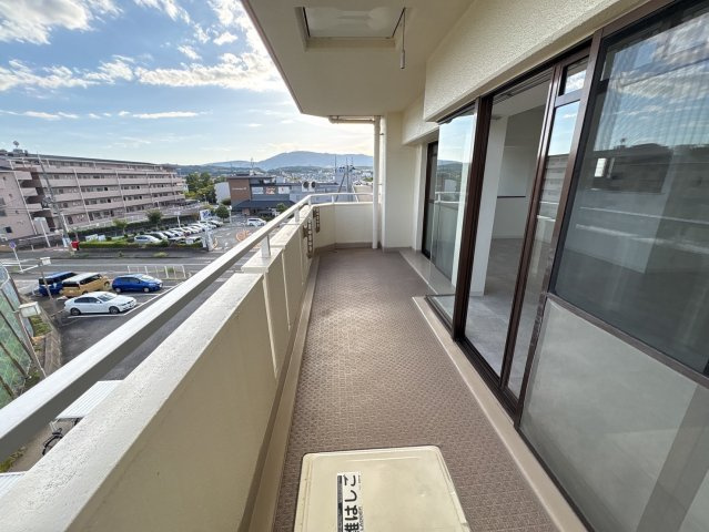 CERES学園前のバルコニー