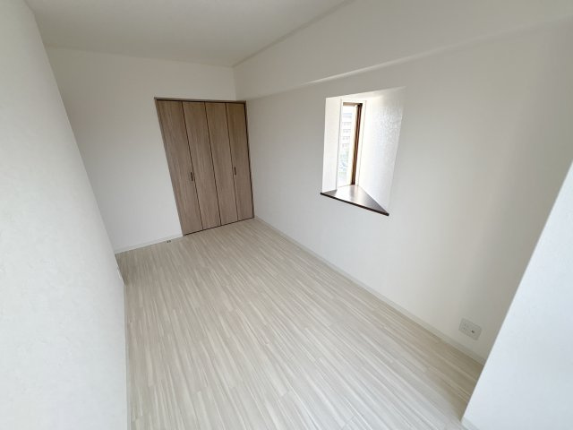 CERES学園前の洋室