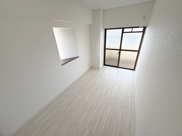 CERES学園前の洋室