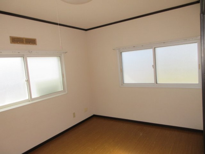 【洋室】 | ハウス清和