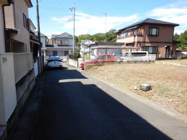 東松山市大谷売地の前面道路含む現地写真