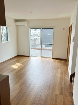 【居間・リビング】 | トゥルービレッジA