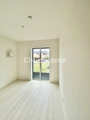 【子供部屋】 | 葛飾区西水元2丁目新築分譲住宅 | 【子供部屋】お子様を持つ家庭の約6割が「家族や子どものため」に購入を希望。入学後の転校を避け、広い空間でのびのび育てたいなどの親心が、家探しのきっかけになっているようです。