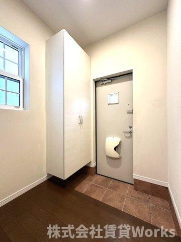 ル・クレール南田宮Aの玄関|きれいな玄関です