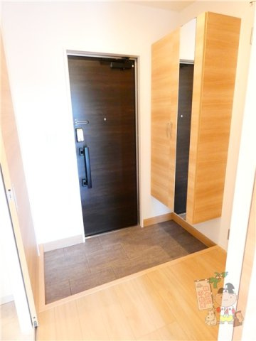 メゾン・ベル・フルールの玄関