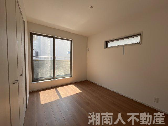 平塚市平塚３丁目　新築戸建の洋室|洋室です