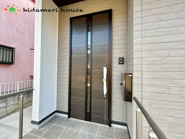 桶川市加納1期　新築戸建　クラフトピット01の玄関