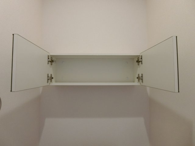 メゾン　ド　グラティアの収納