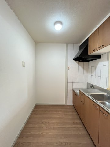 キャピタル旗ヶ崎のキッチン