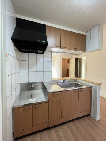 キャピタル旗ヶ崎のキッチン