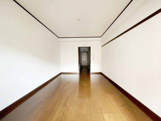 レジデンス京才の居間・リビング