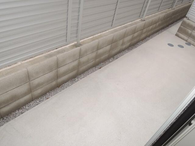 川崎市多摩区菅６丁目のテラスの庭