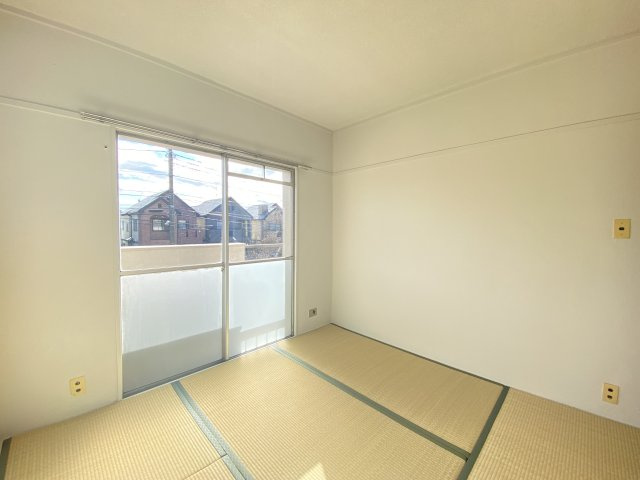 高塚団地2街区1号棟の和室|和室4.5帖