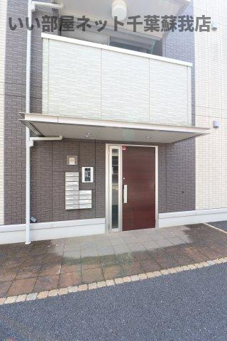 La Crece　W棟のエントランス|安心オートロック付き♪